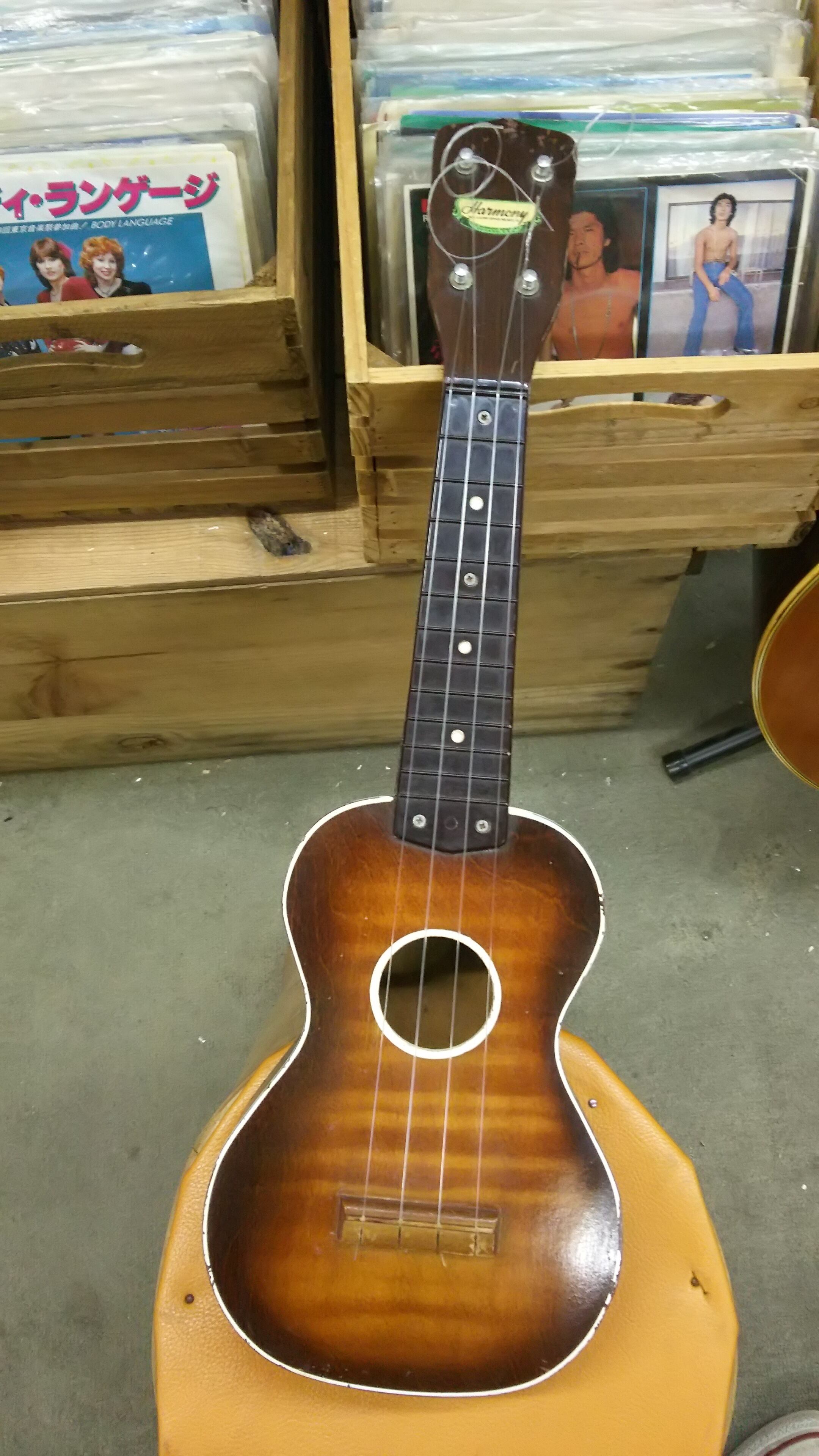 U.S.A.オールドHarmonyウクレレ U.S.A.オールドHarmonyウクレレ | Pay ID