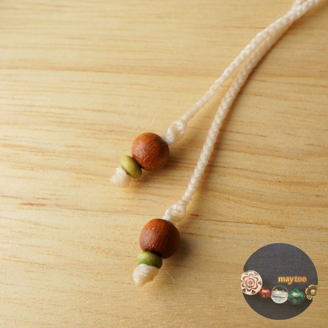 レインボー水晶（アイリスクォーツ）とペリドットのマクラメネックレス ～緑癒～