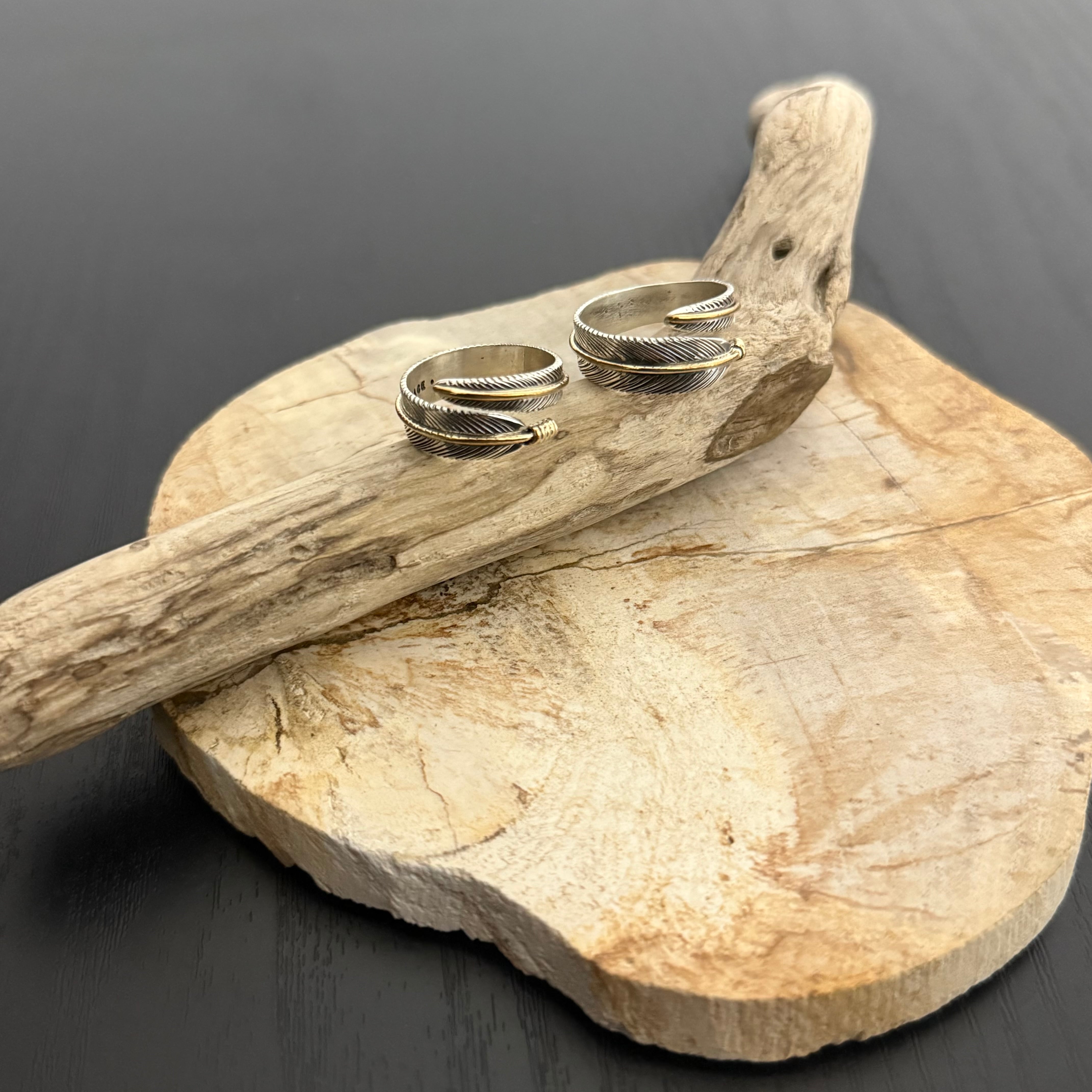 ハーヴィーメイス 12KGF フェザー リング | HEEERO 【インディアン