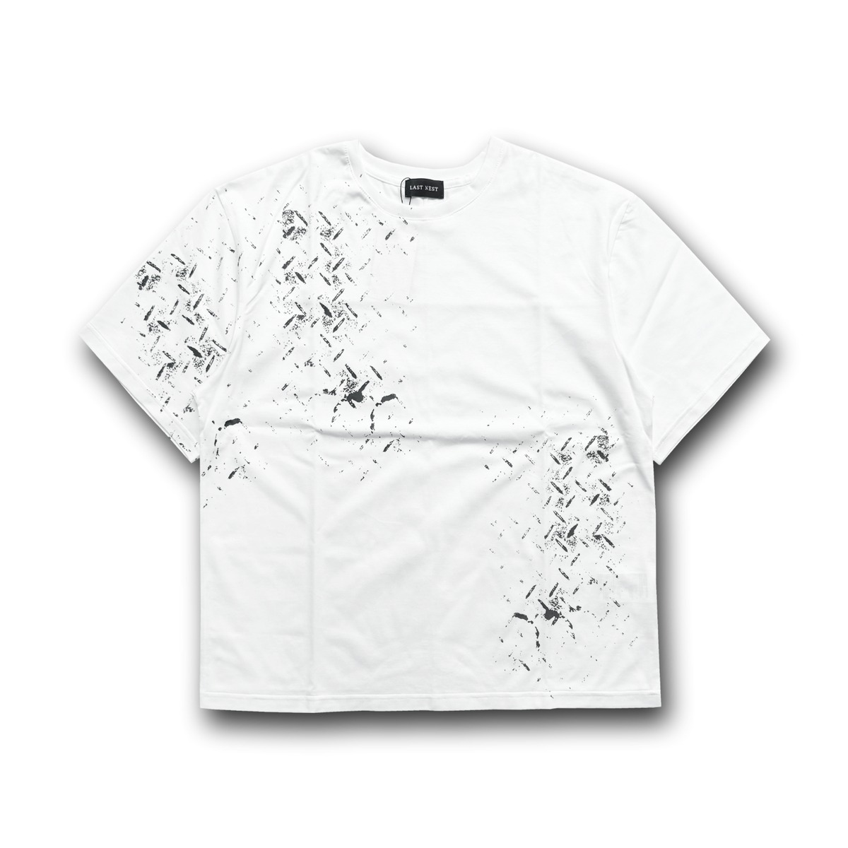 LAST NEST / Tire T-shirts | HOLICK