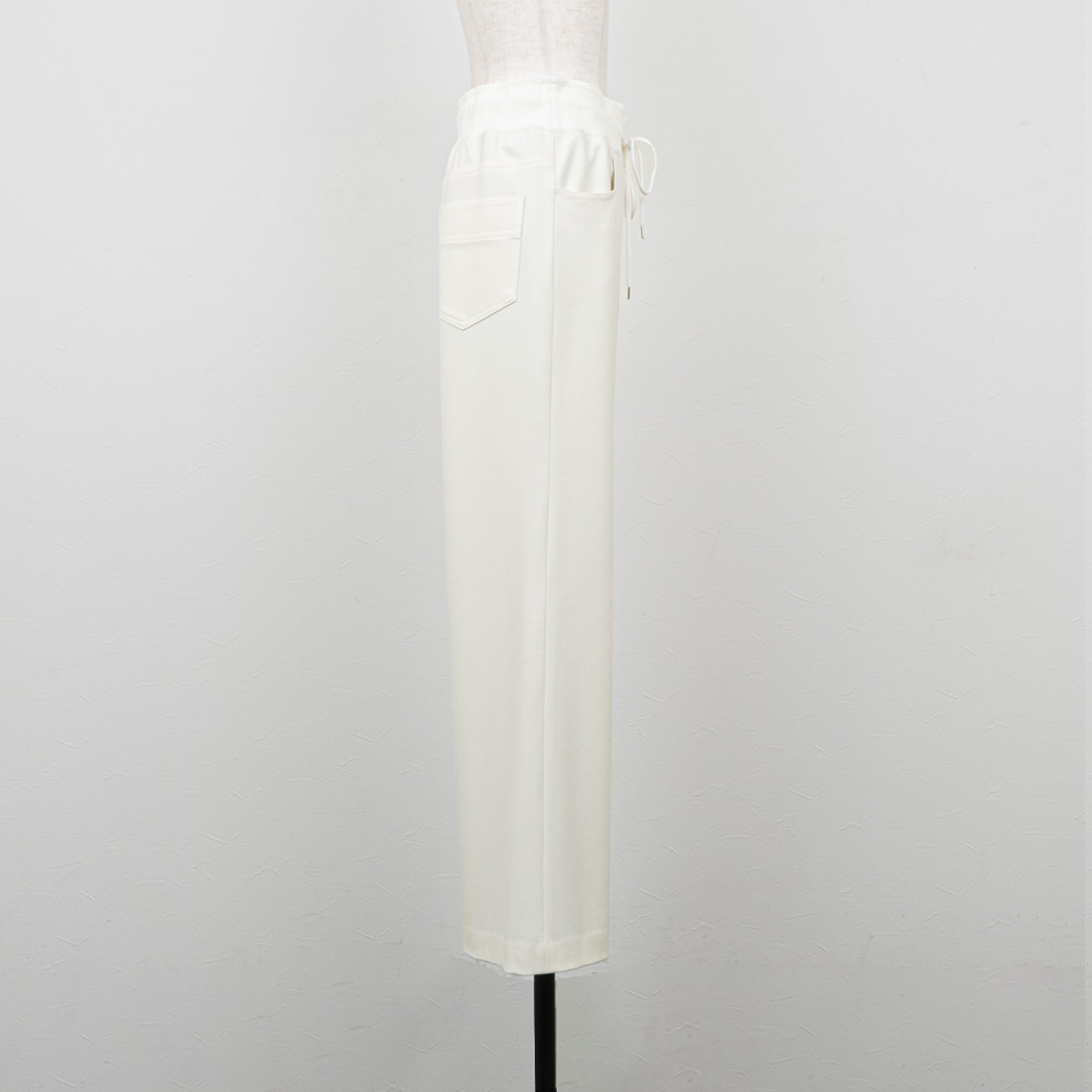 PASSIONE／パシオーネ】裏起毛ウェストリブセミワイドパンツ（ホワイト