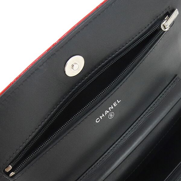 Used CHANEL シャネル チェーンウォレット マトラッセ パテントレザー