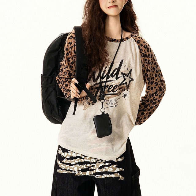 レオパードスリーブグラフィックロングスリーブTシャツ 1col   R02557