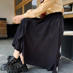 【送料無料】 ロングスカート  無地  フリル  シンプルデザイン  薄手生地  Aライン・フレア  フェミニン  大人可愛い　カジュアル系 　こなれ感  レディースファッション  可愛い  プチプライス  30代・40代  春  お出かけ・女子会