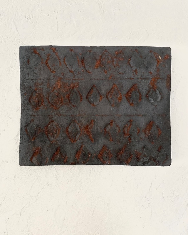 島田篤 "陶板 壁かけ”  SHIMADA Atsushi "shape of shadow-wall hanging"