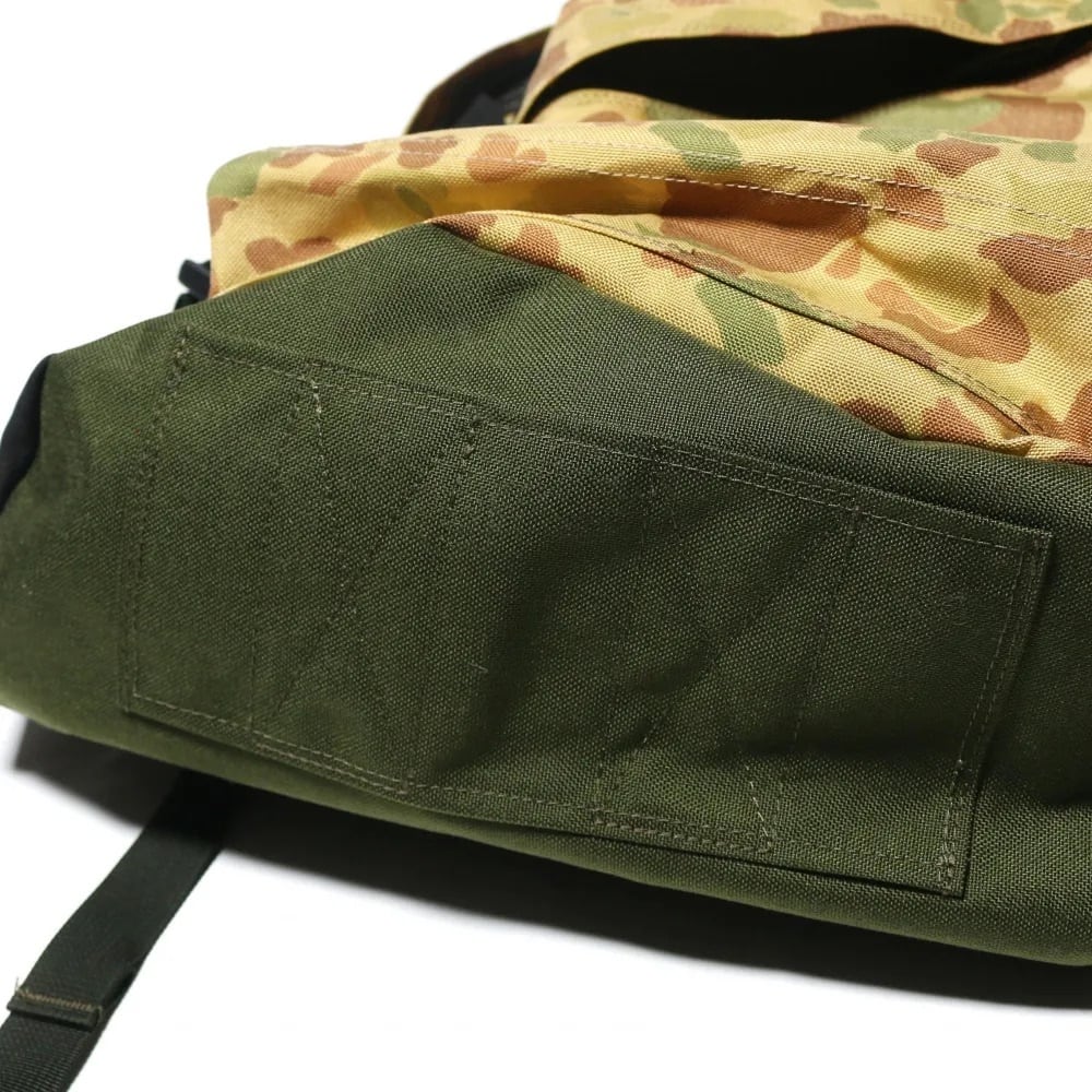 DAYLIFE A-3 PACK」NATAL DESIGN | Camp Shop Lantern