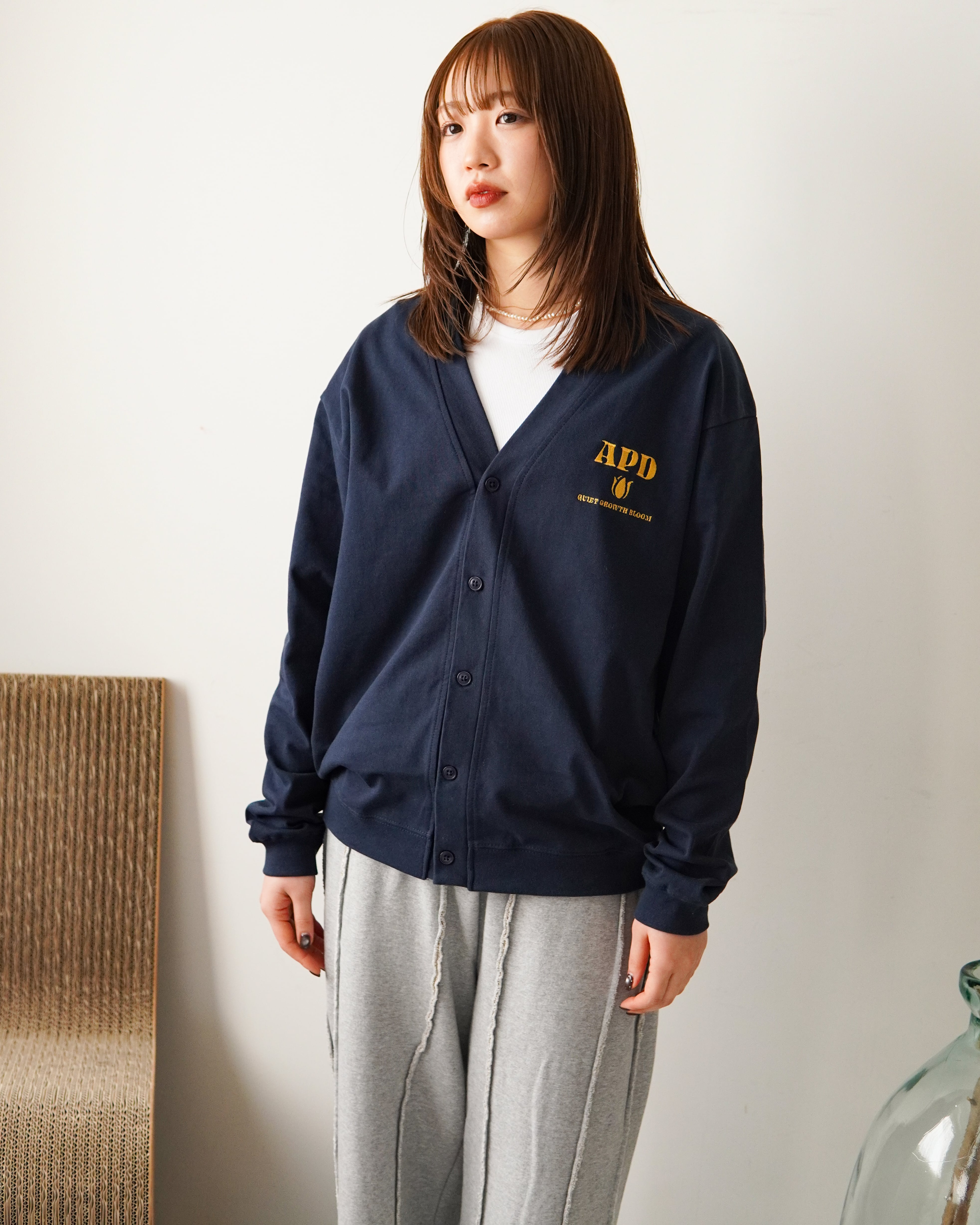 ALPSDR TULIP LOGO SWEAT CARDIGAN / NAVY | ALL PLUS DELIVER
