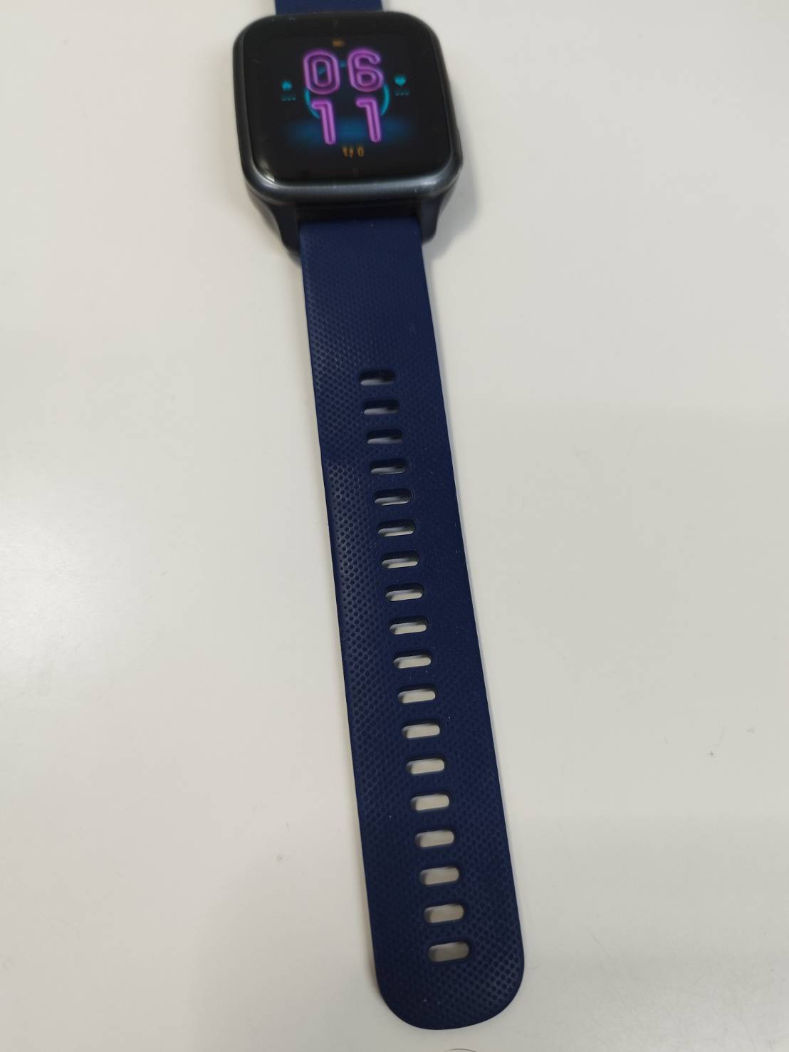 GARMIN VENU SQ2 傷あり。 （GARMIN Venu SQ2 Music 無し