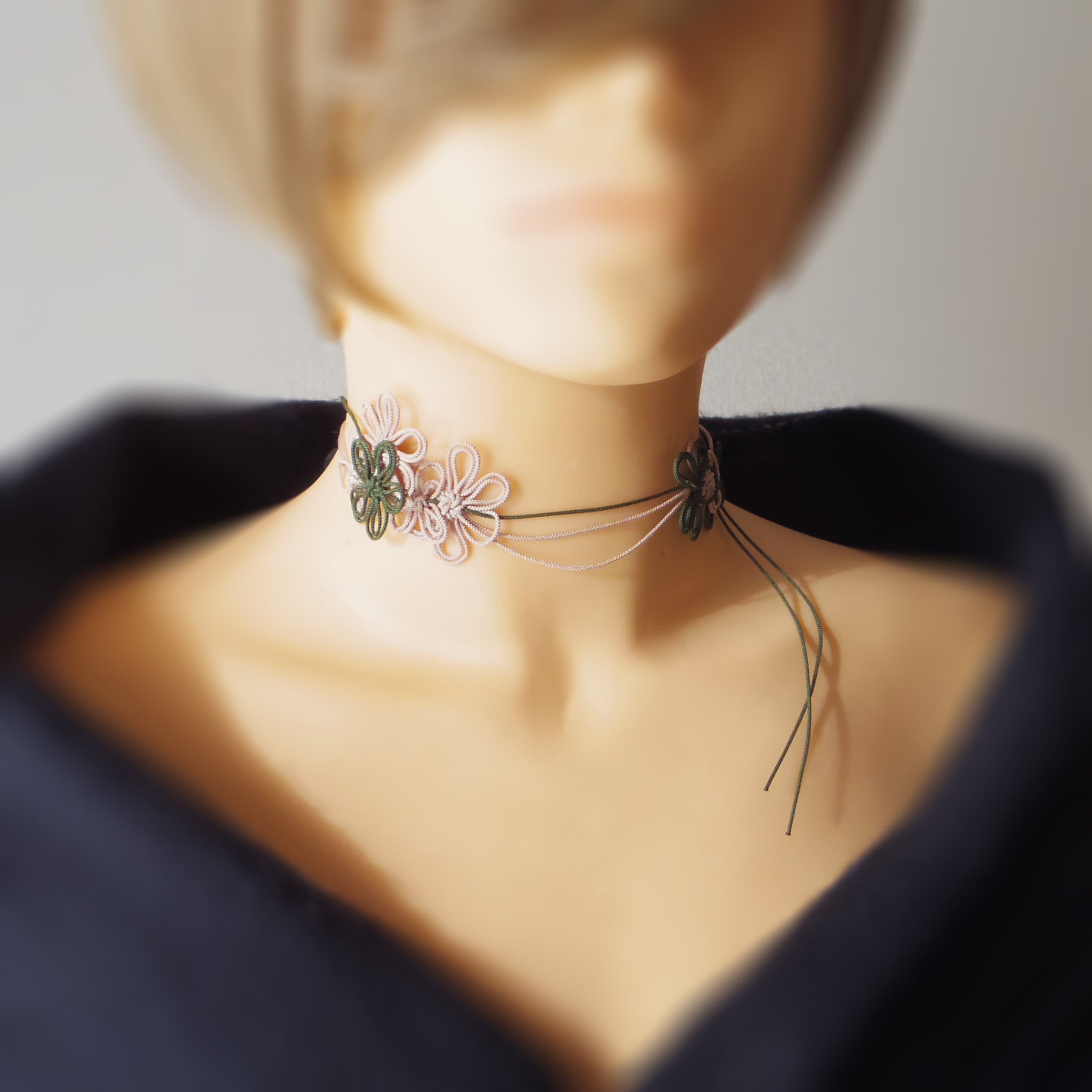 【新作】チョーカー「爛漫と萌」(深緑×薄茶)