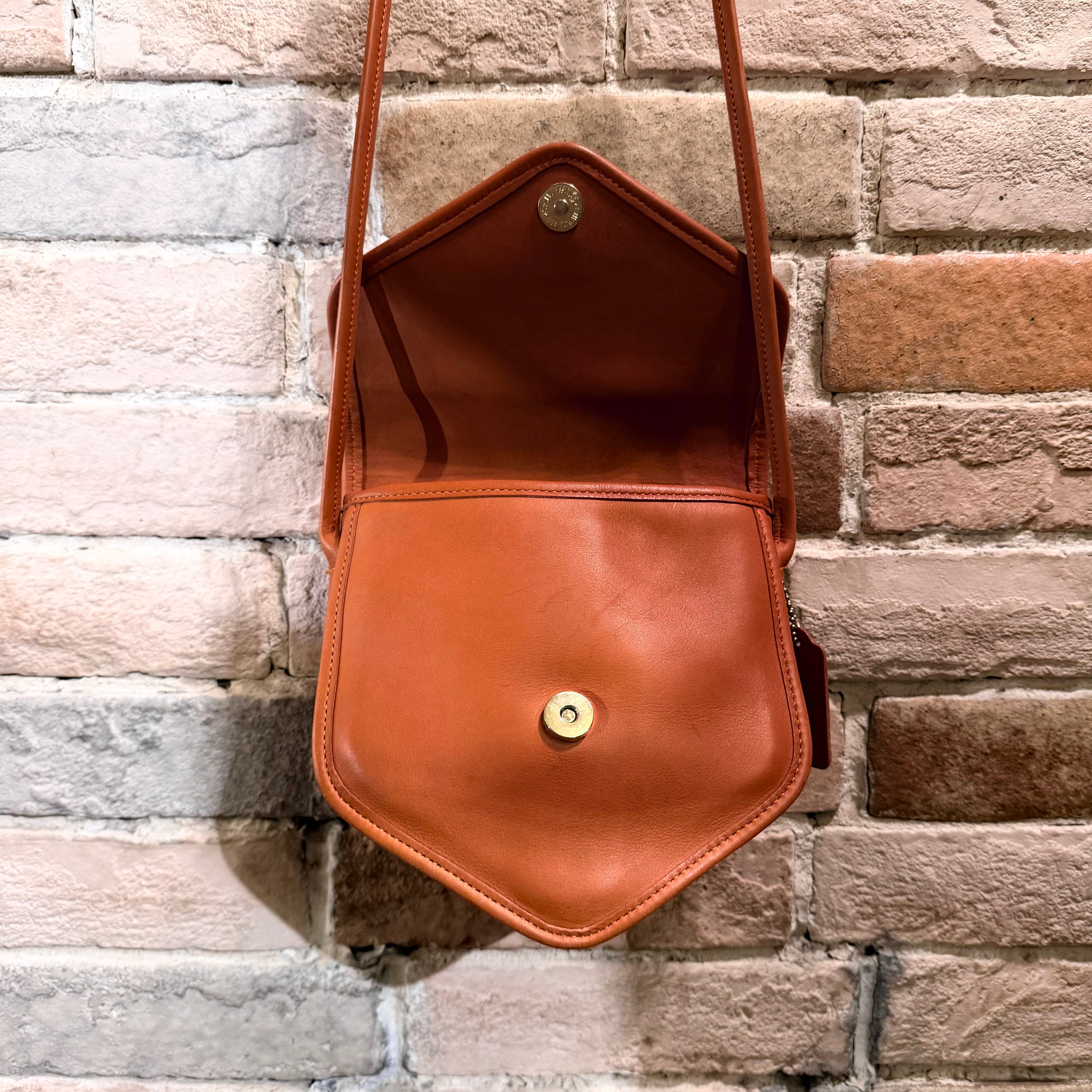 COACH USA製オールドコーチショルダーバッグ ブラウン OLDCOACH 極美品 