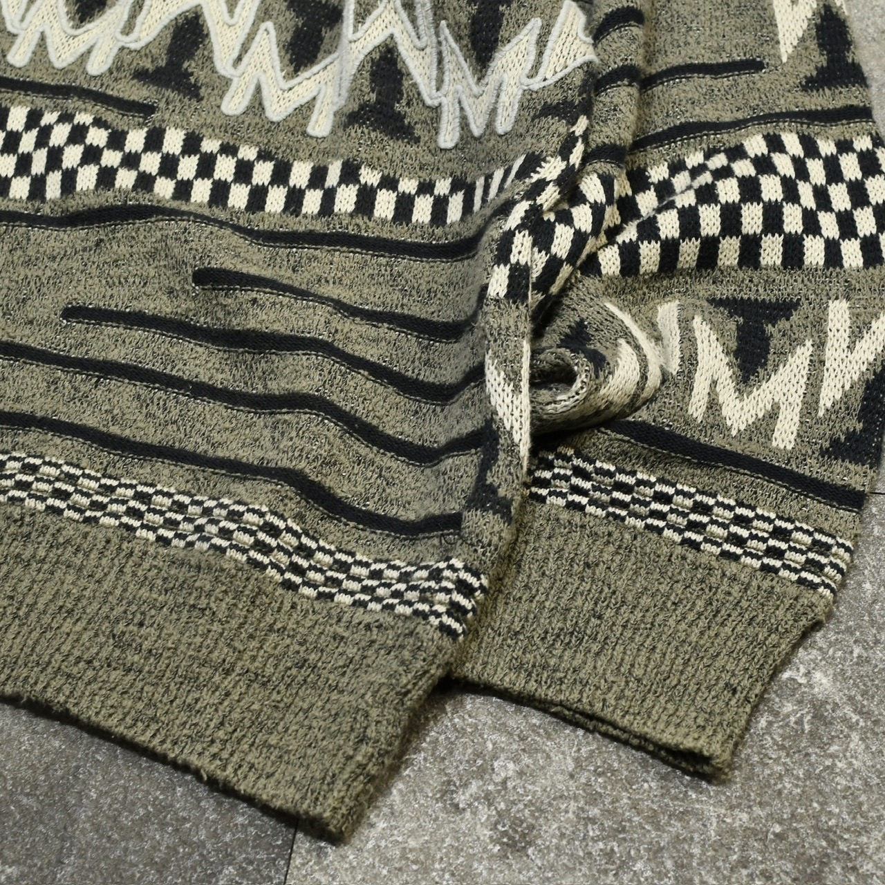 HUGO BOSS design acryl knit