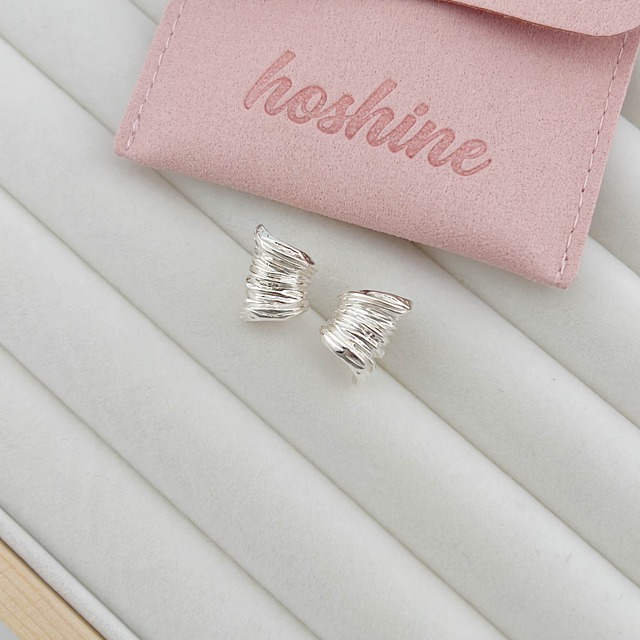 Silver925オールシルバーの韓国風ピアス