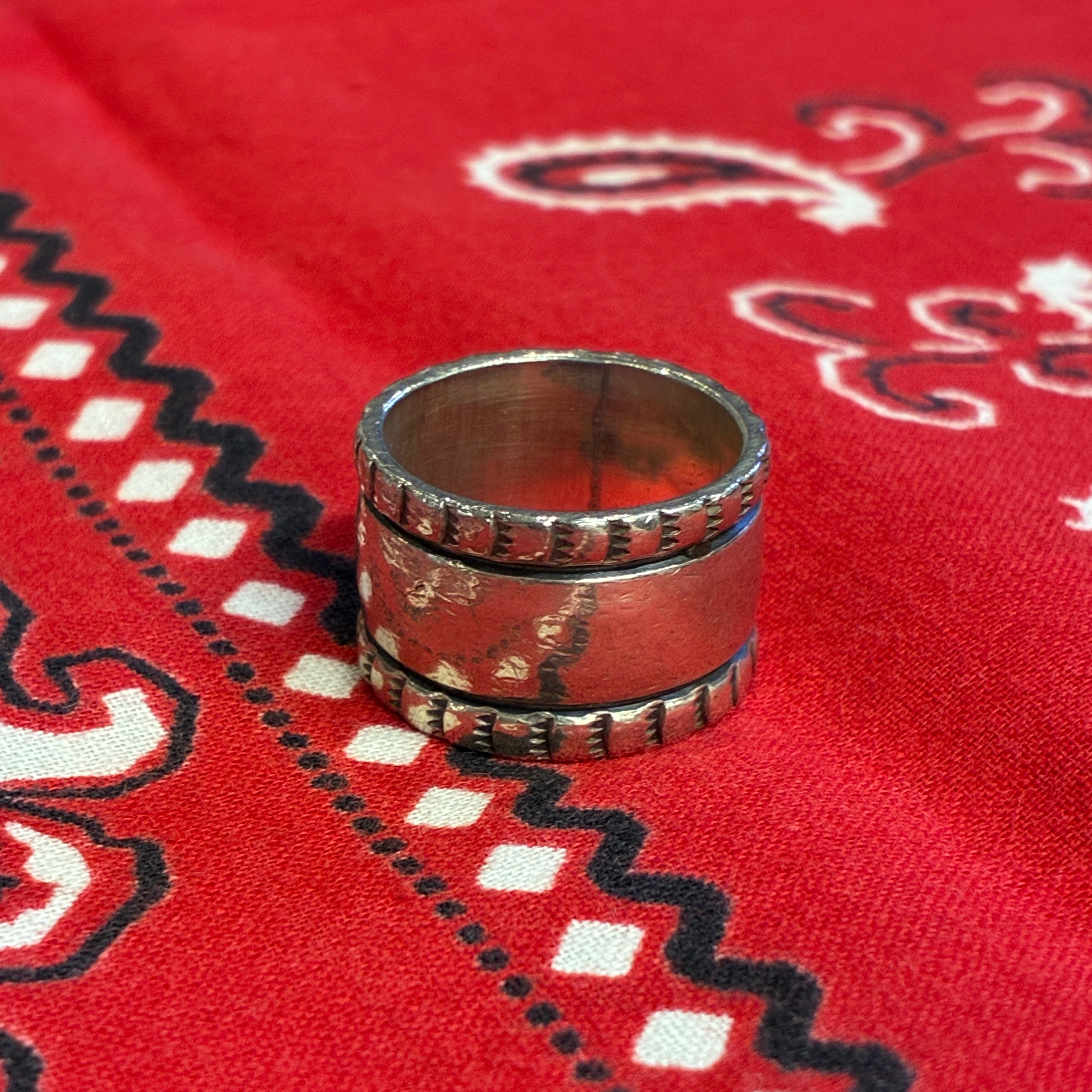 ⓀSTANLEY PARKER SILVER RING NAVAJO 15 | safarionline