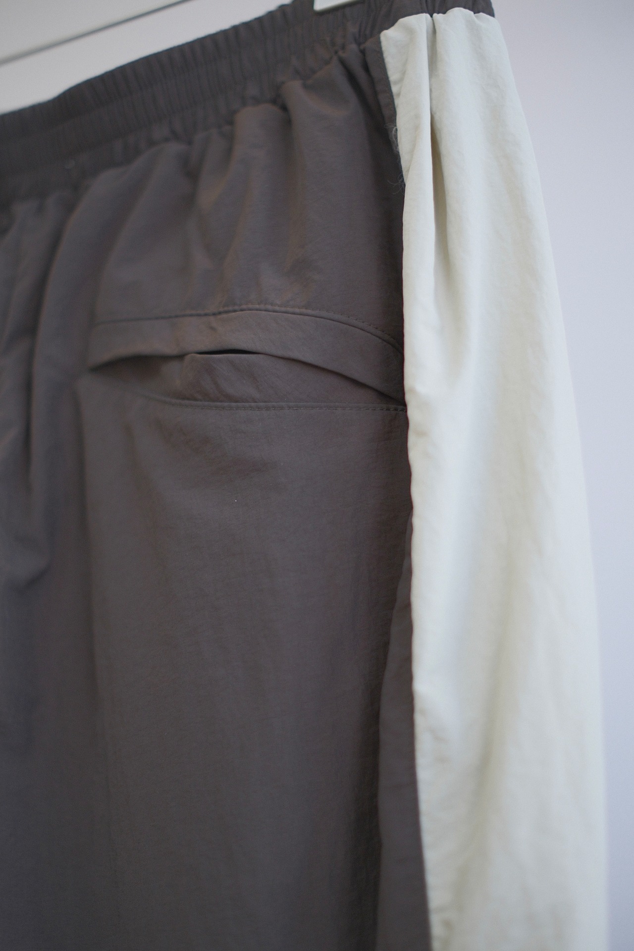 Nylon Easy Pants / BROWN - 4