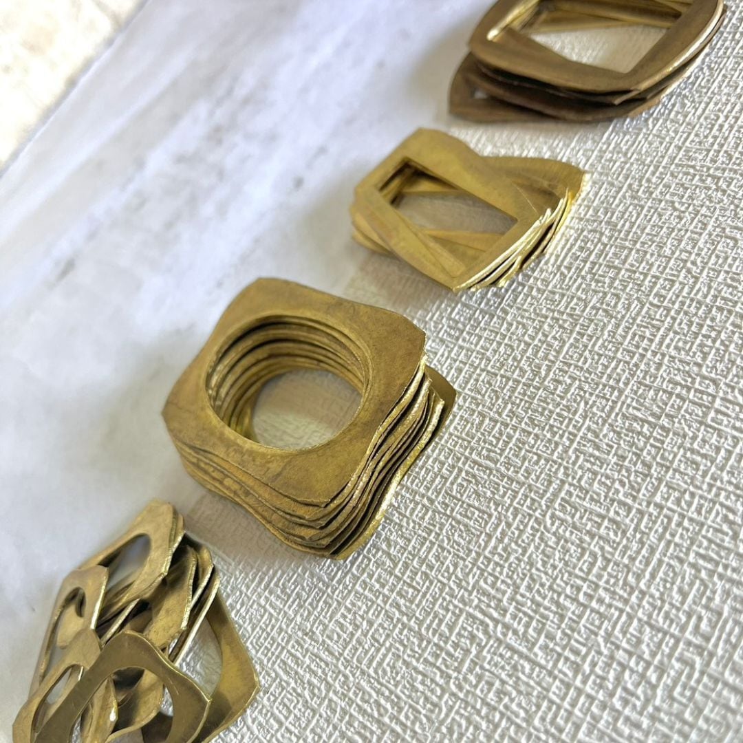 真鍮端材パーツセット プレミアムセット | チェコガラスボタン専門店