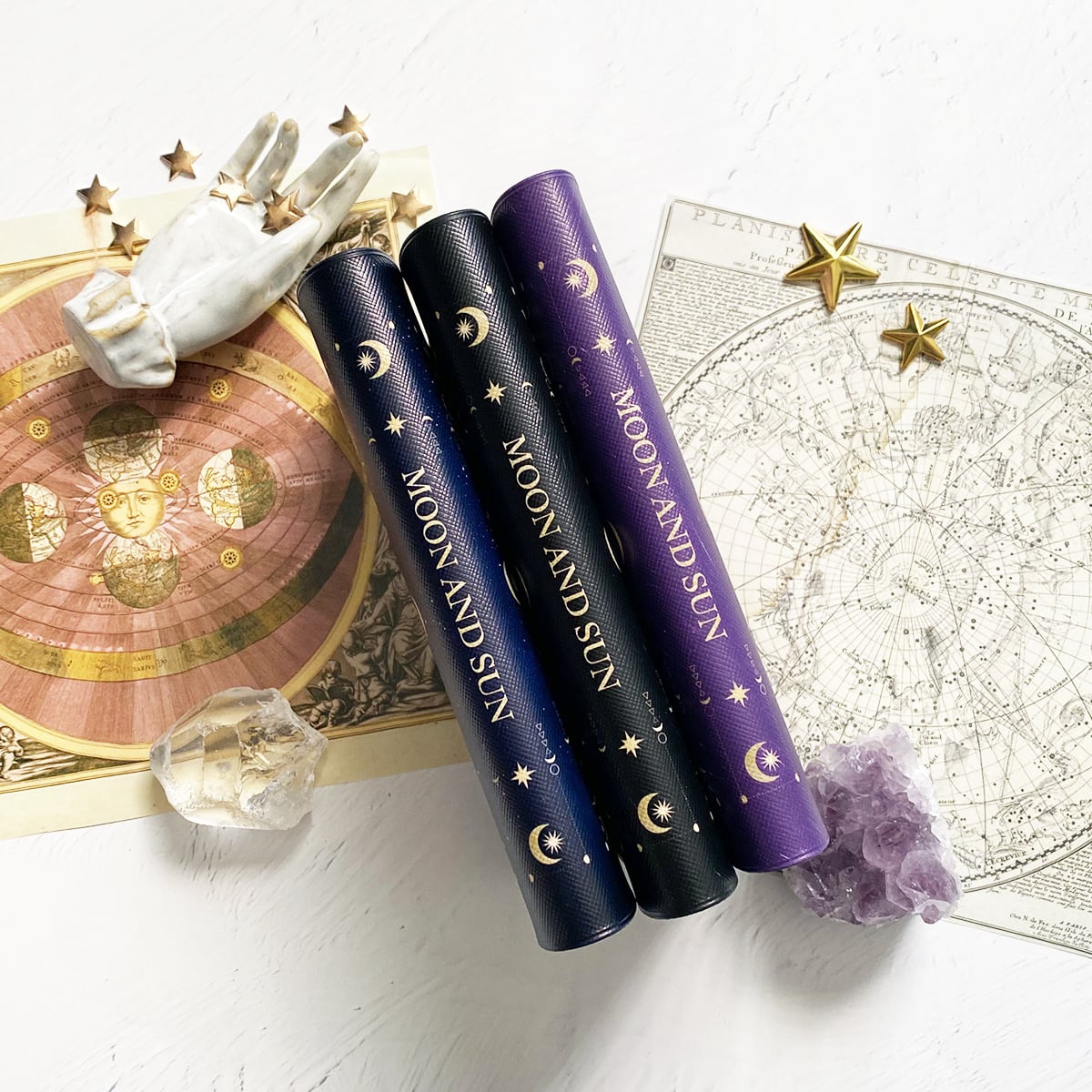 月と太陽、始まりの物語 