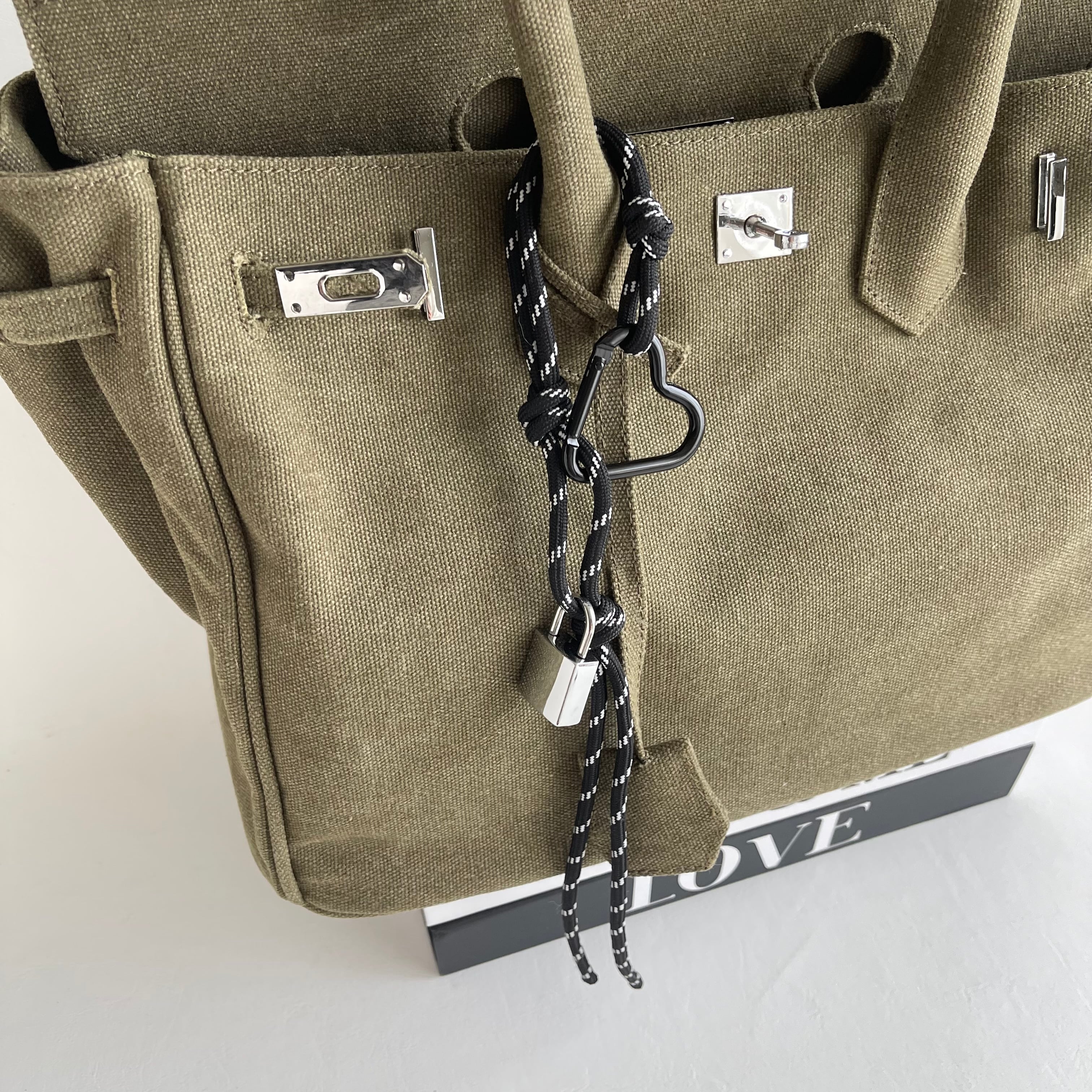 KANAGU Army BAG / Heart & cord charm | meong blue
