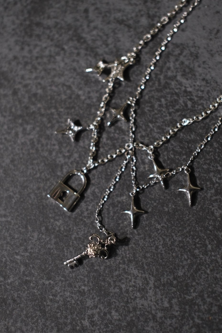Tanaka Daisuke】key & lock necklace | loop