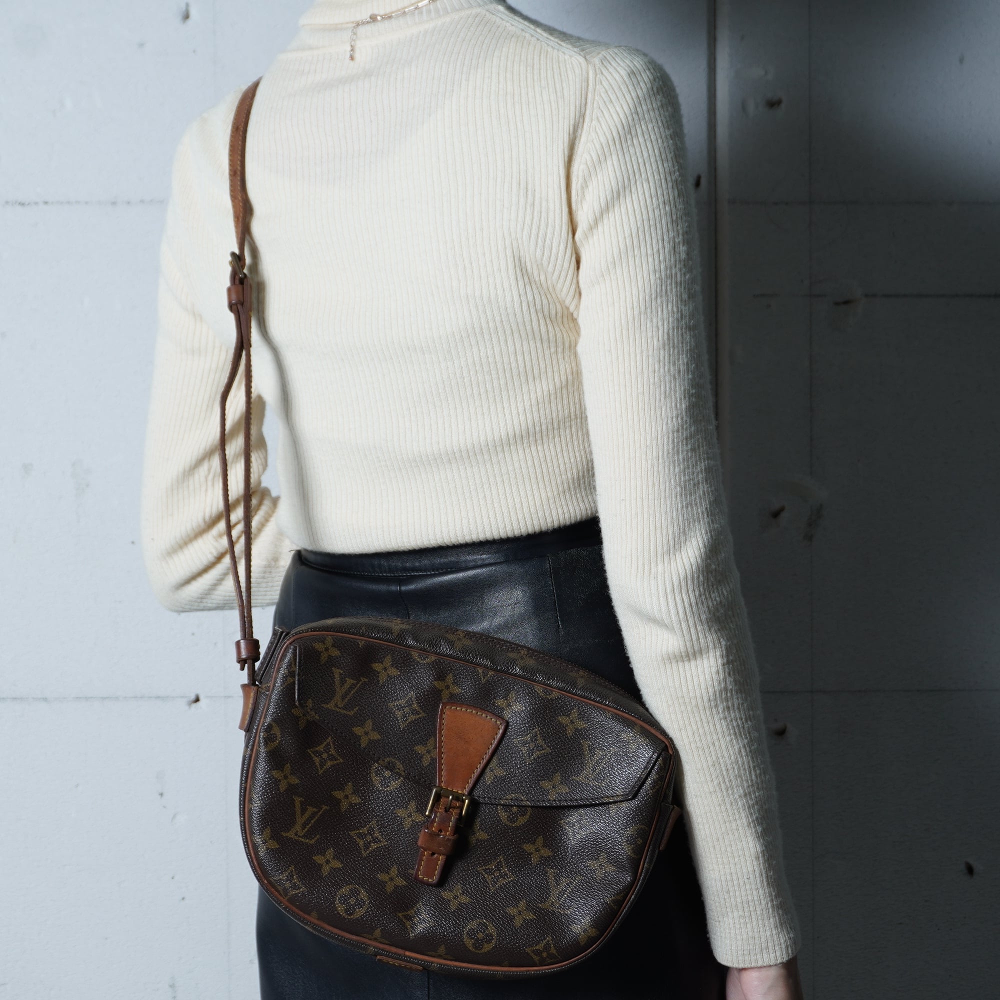 LOUIS VUITTON】ルイヴィトン ロックイット・オリゾンタル モノグラム