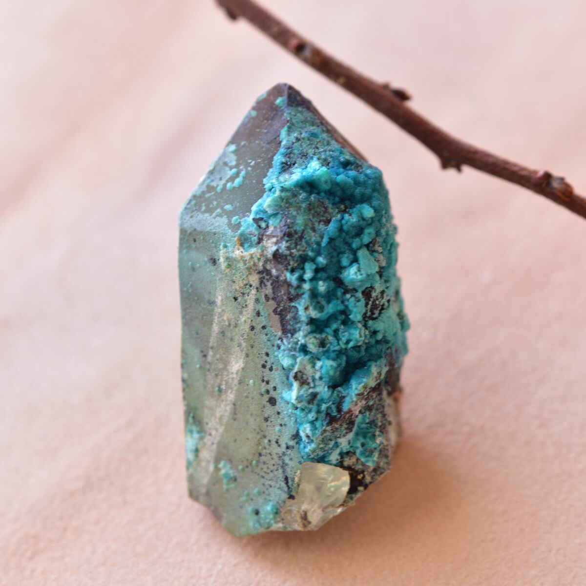 天然石　クリソコラ　エピドート　パイライト　共生　ポイント　906 天然石 クリソコラ エピドート パイライト 共生 ポイント 906