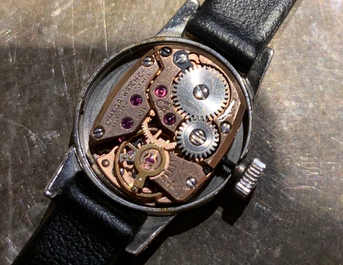 OMEGA DE VILLE アンティークウォッチ 2点セット OMEGA】 1970's デヴィル カクテルウォッチ カットガラス 2針