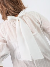 BEATRICE(オーガンジーバックリボンシアーブラウス）