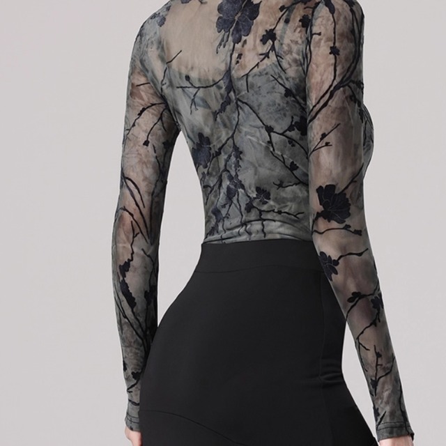 フローラルシアー × タイトフィット トップス(レオタードタイプ) ds0819