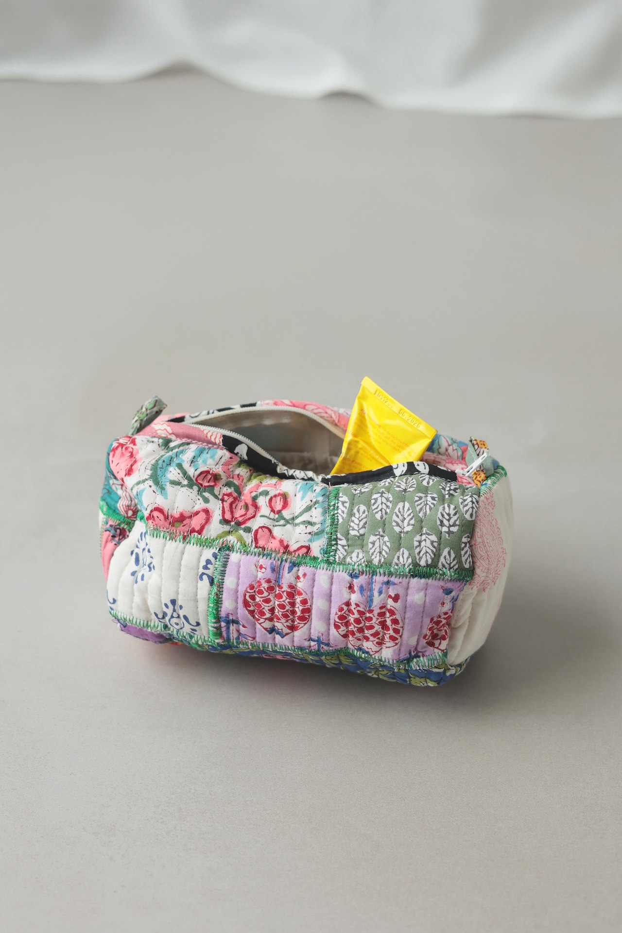 ＜PHET  AND  PLOY＞Qulted Pouch キルト パッチワーク ポーチ - 2