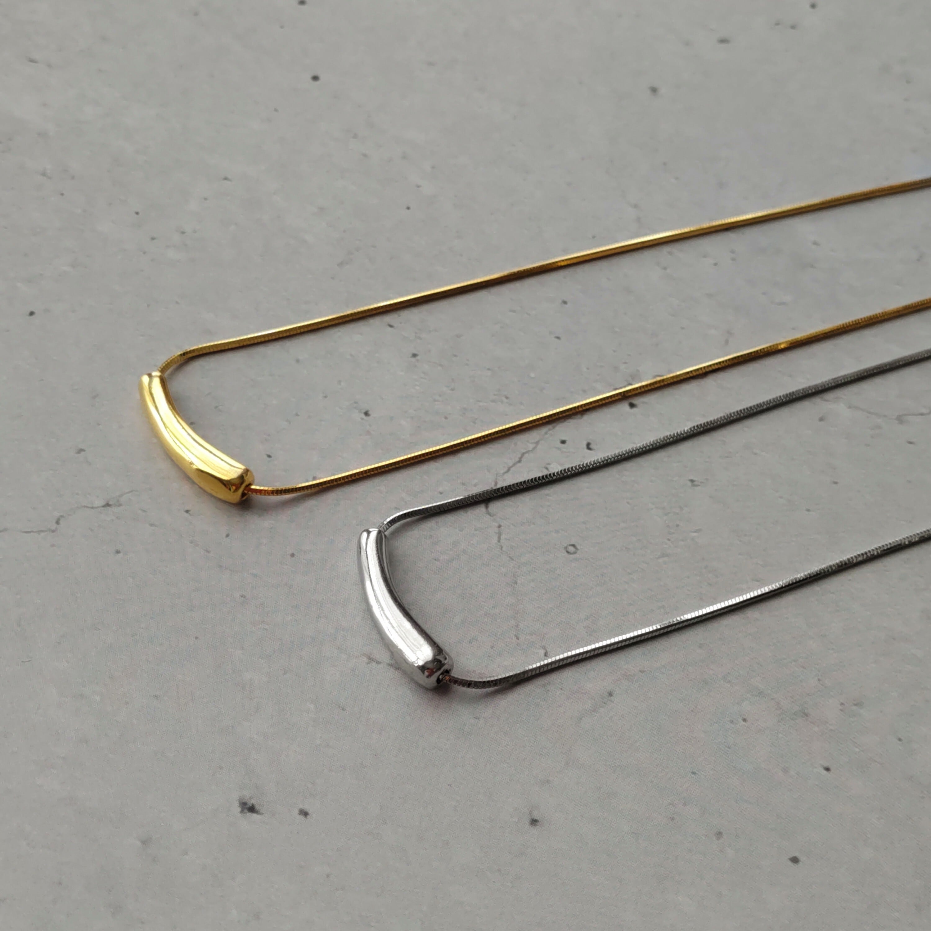 N4 / levreネックレス