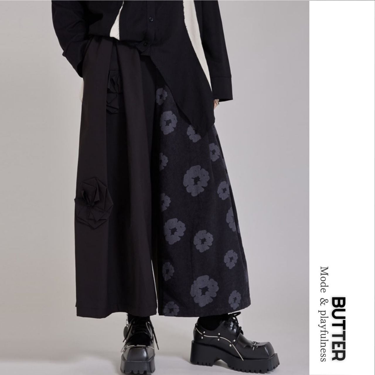 Asymmetrical Wide-leg pants 00921