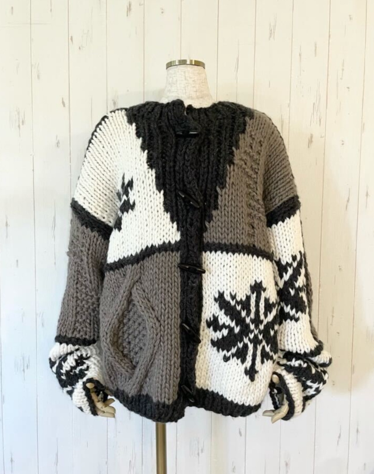 ルスポレ　ハンドメイドニットカーデ　　25318077