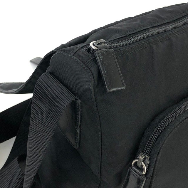 PRADA 　プラダ　プレートロゴ　ナイロン×レザー　フロントベルト　ショルダーバッグ　ブラック　vintage　ヴィンテージ　オールド　szbuau