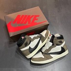 ×TRAVIS SCOTT AIR JORDAN 1 RETRO HIGH OG TS SP CD4487-100