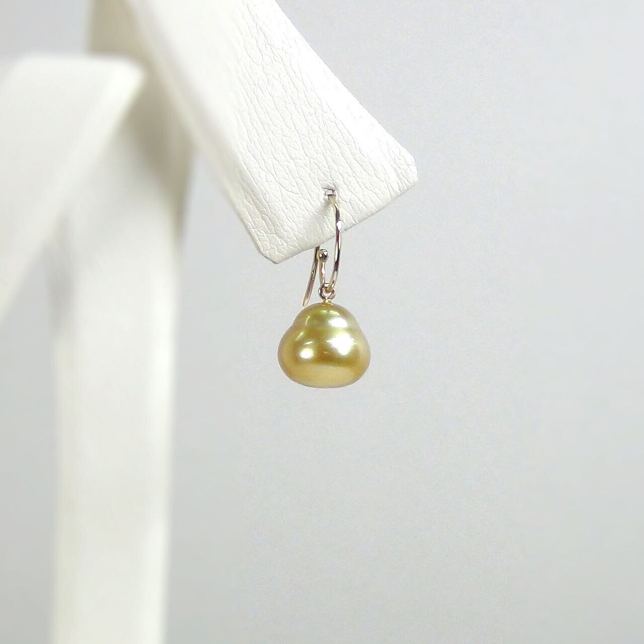 K18 南洋ゴールデンパール ピアスチャーム | atelier-N2