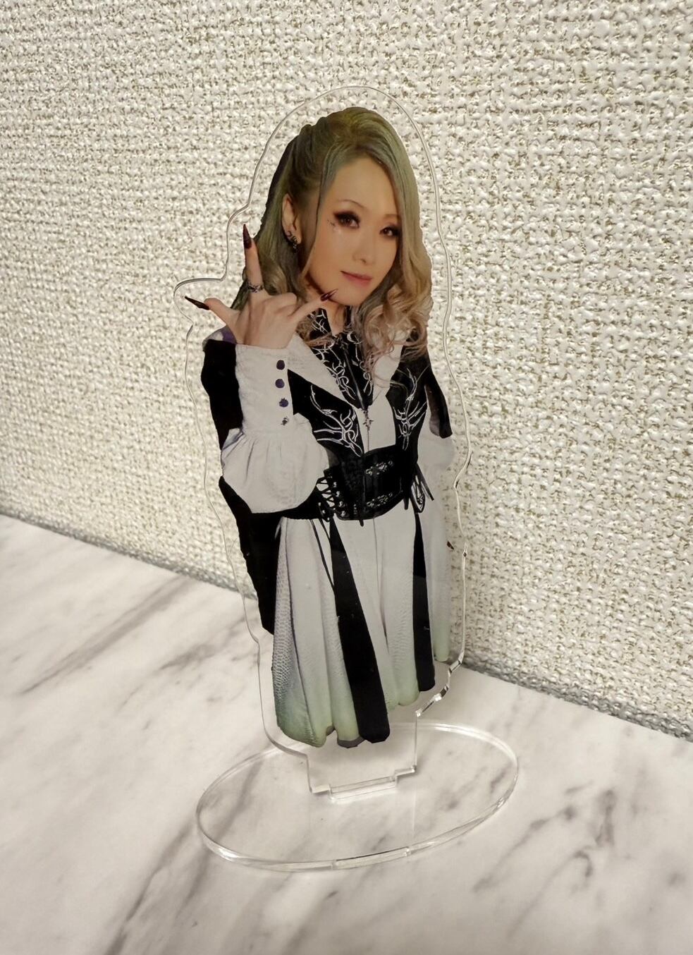 QUEEN RABBIT OFFCIAL