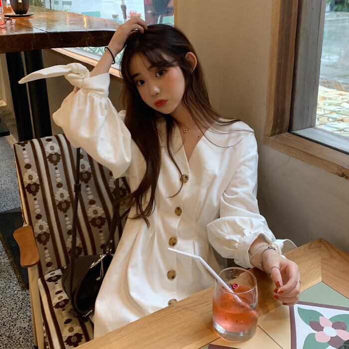 ホワイトドレス オータムスタンダードVネックスカート ロング レトロ 秋物 萌量不足4336020193