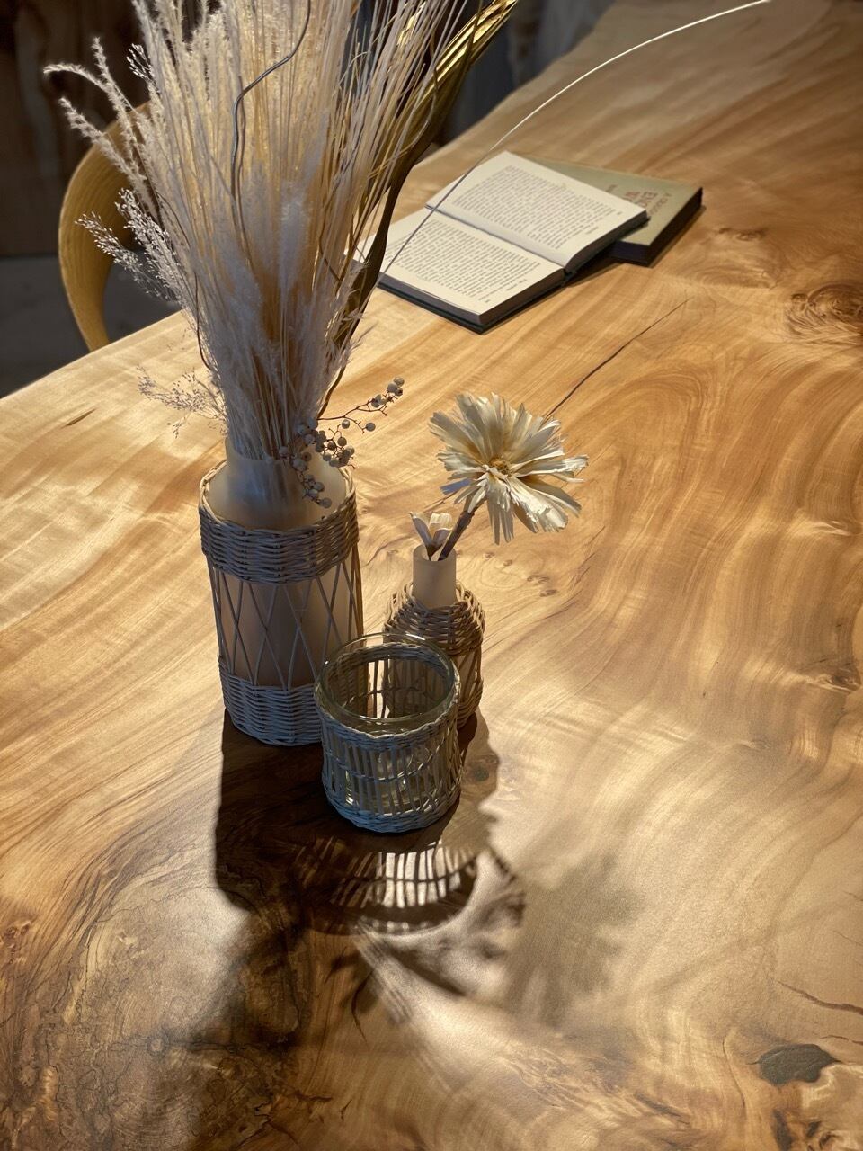 Premium】栃（トチ）瘤・全面杢 一枚板 2350×850-980×55 No.242206