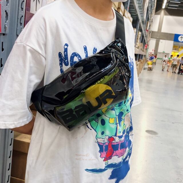 【予約販売】ショルダーバッグ メンズ シンプル ミニバッグ クリア 透明 ブラック ホワイト 白 黒 ウエストポーチ 斜め掛け メッセンジャー 防水 旅行 トラベル こなれ感 お洒落 韓国 トレンド