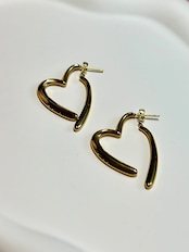 Swing heart pierce