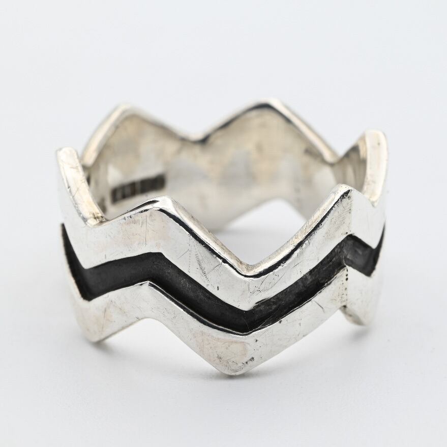 Modern ZIGZAG Design Ring #19.0 / Mexico
