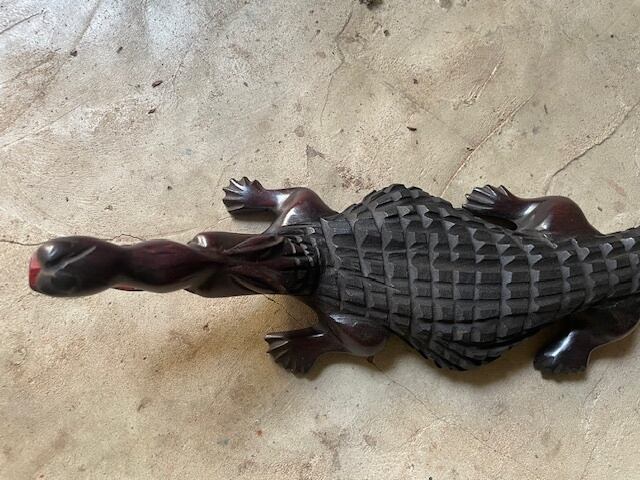 だ*ち様 ☆木彫り☆ワニ鰐？☆オブジェ☆アンティーク だ*ち様 ☆木彫り☆ワニ鰐？☆オブジェ☆アンティーク