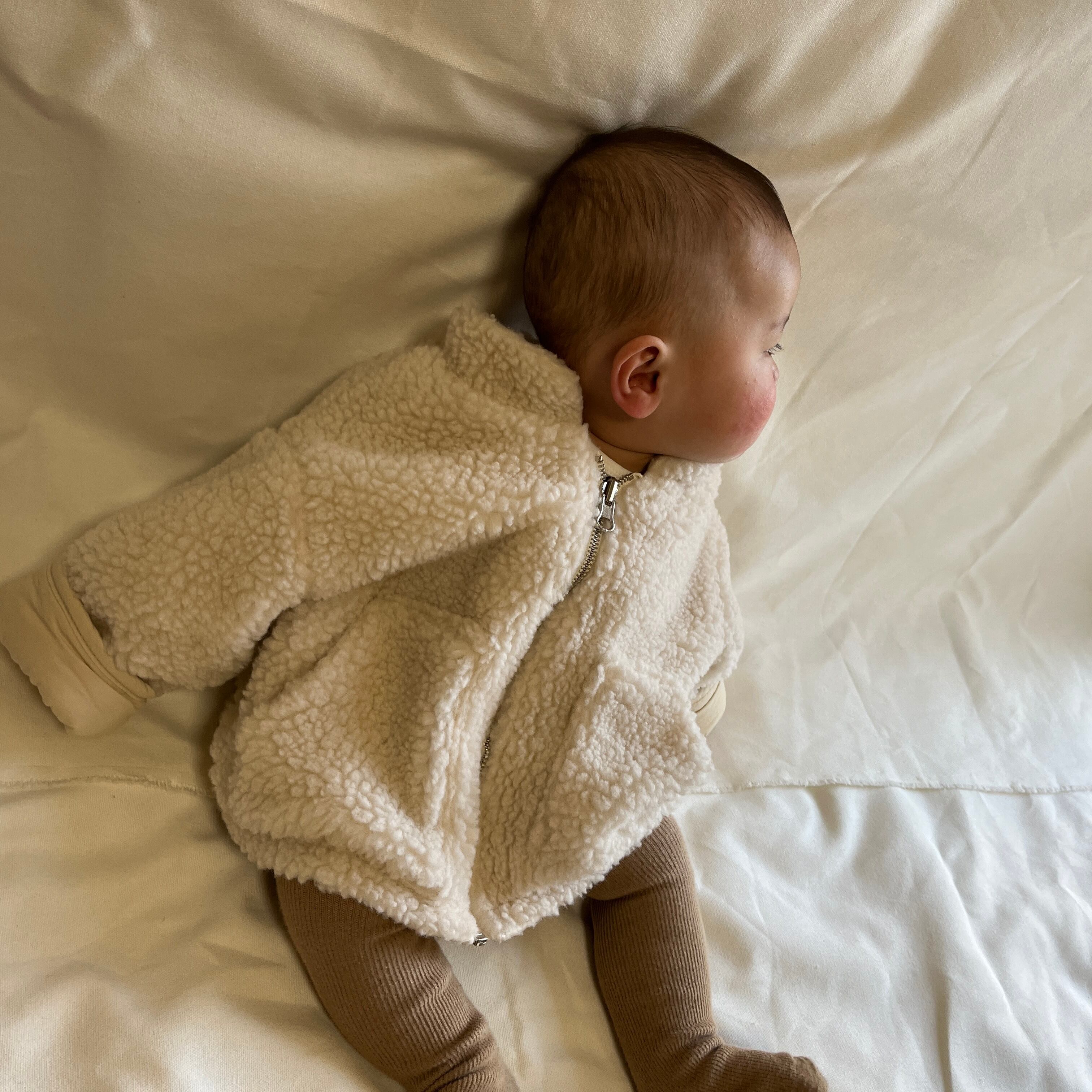 【美品】COEL バスケットリボンジャケット　ベージュ 楽天市場】スエードポンチノーカラージャケット【meliza メライザ