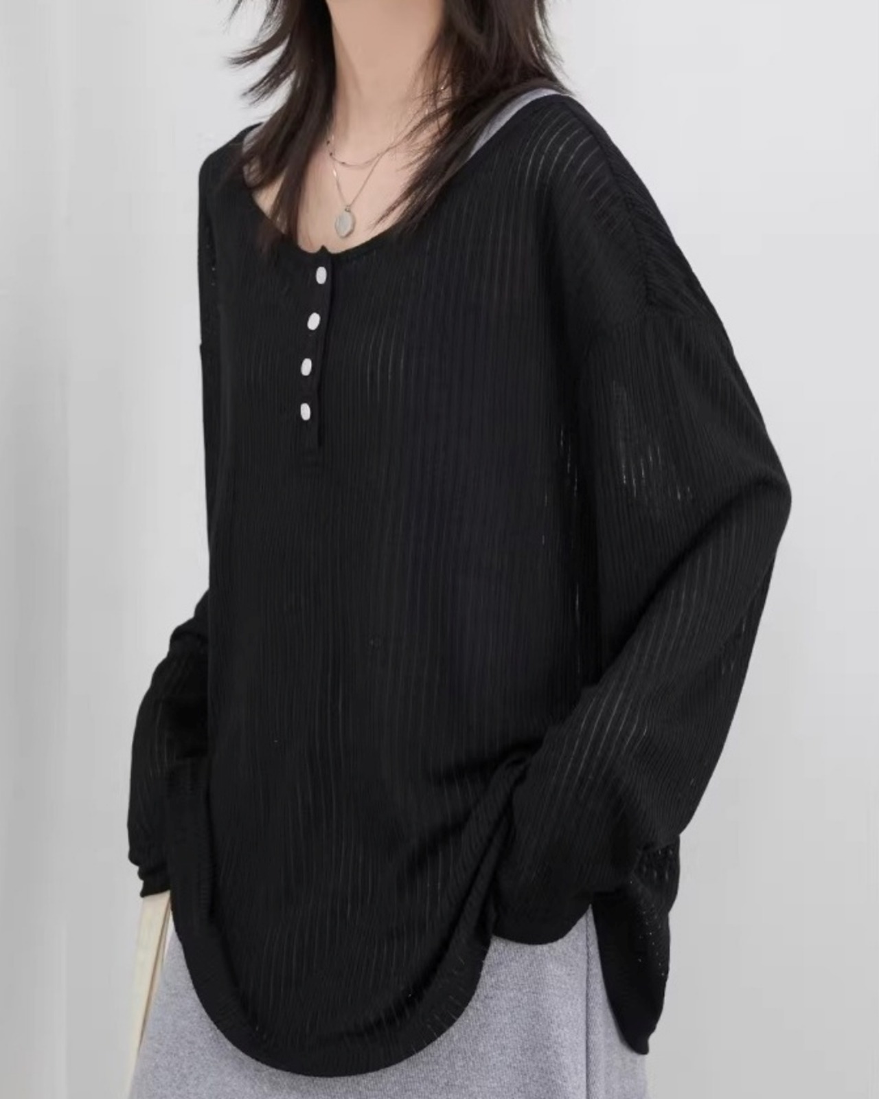Sheer henry-neck loose T-shirt L0088