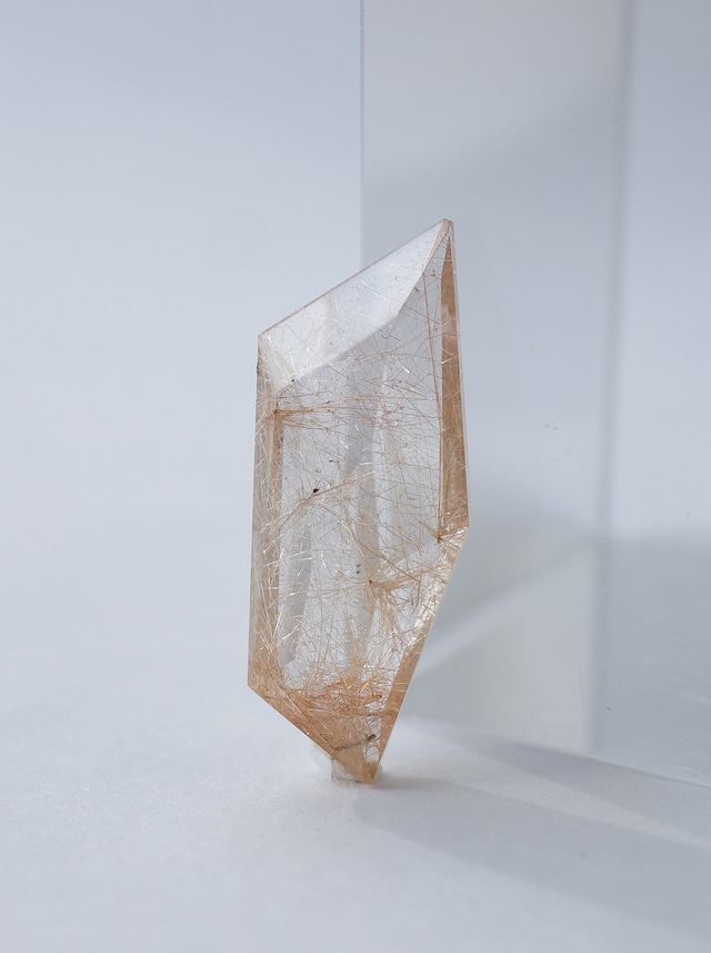 Rutilated Quartz cut by Canna Oshiro -09