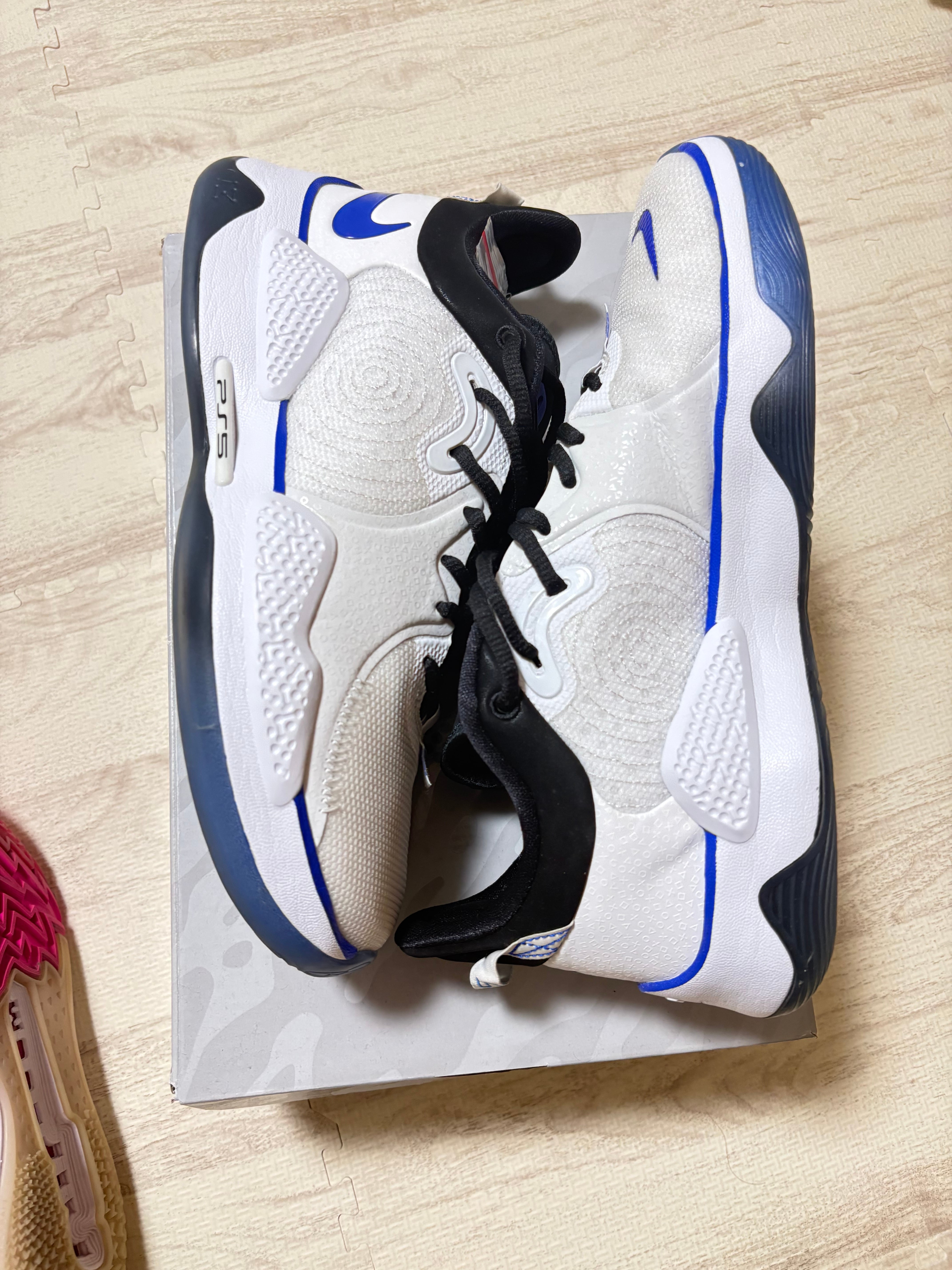 NIKE（ナイキ） AIR ASTRO GRABBER TRAINER MID（エア アストロ