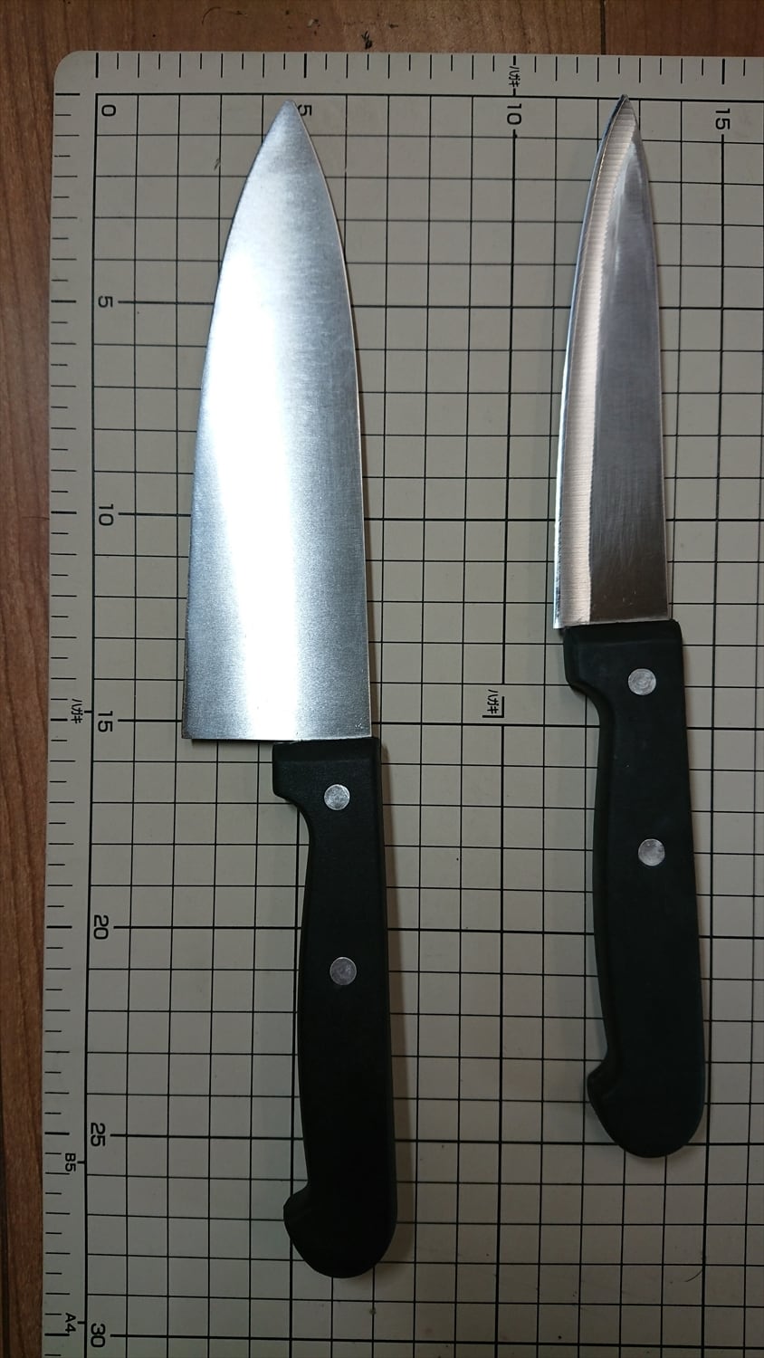 相出刃包丁 SP2000 刃長約150mm他 計2本 中古o327/328+2特典 相出刃包丁 SP2000 刃長約150mm他 計2本 中古o327/328+2特典