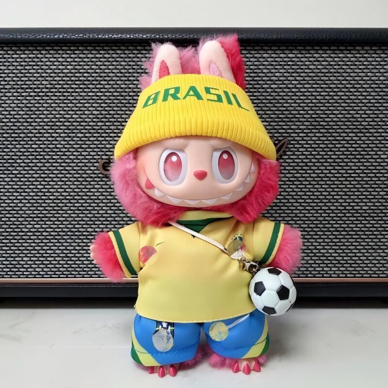 Labubu 1-3代用 サッカー トップス+パンツ+帽子+ボールチャーム+靴
