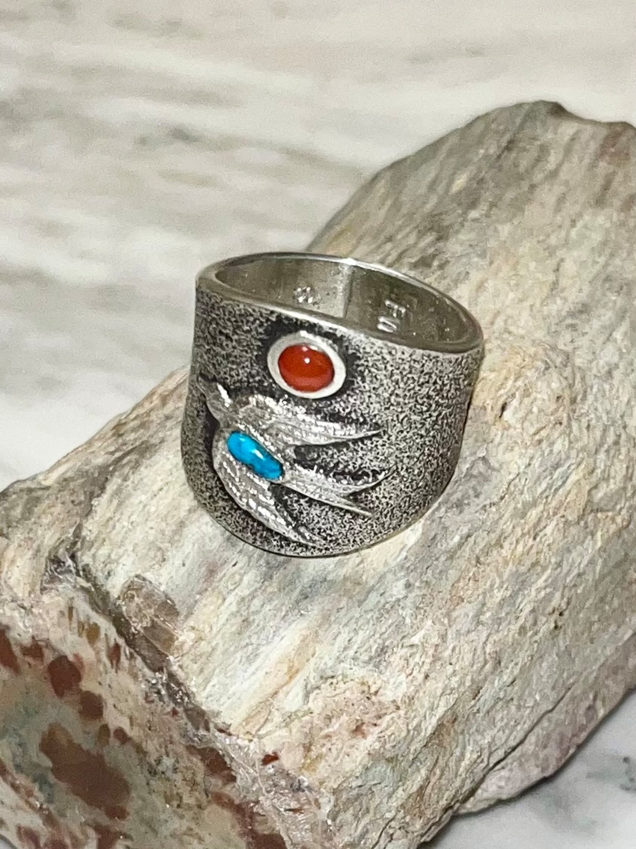 Robert Begay turquoise&coral swallow tufa cast silver ring
