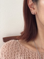 クロフラワーミニピアス