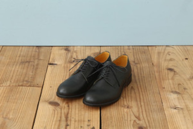 PLAIN TOE BLUCHER